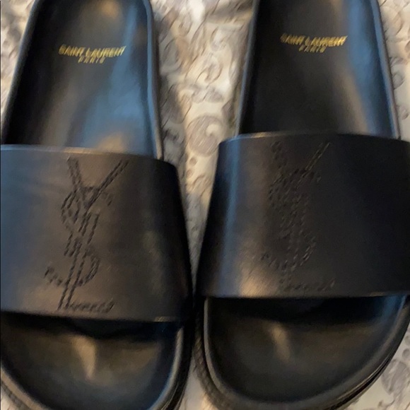 Mens size 7 Saint Laurent Jimmy Sandals in black - Picture 2 of 4